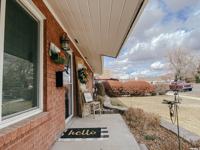 355 N 400 E, Price, UT 84501 — photo 3