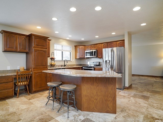 1637 E 2475 N, Layton, UT 84040 — photo 10