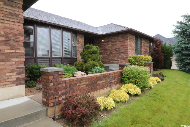 1637 E 2475 N, Layton, UT 84040 — photo 4