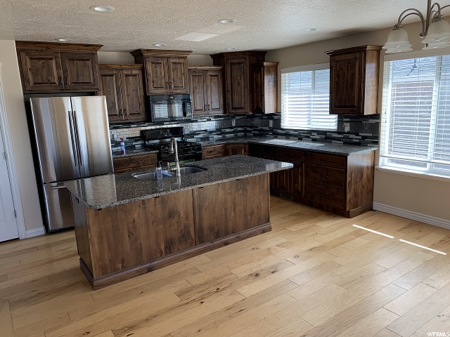 1523 N 1615 W, Clinton, UT 84015 — photo 11