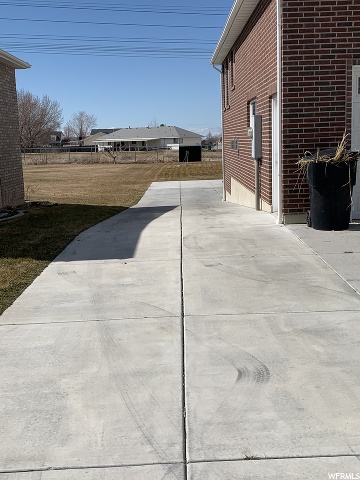 1523 N 1615 W, Clinton, UT 84015 — photo 4