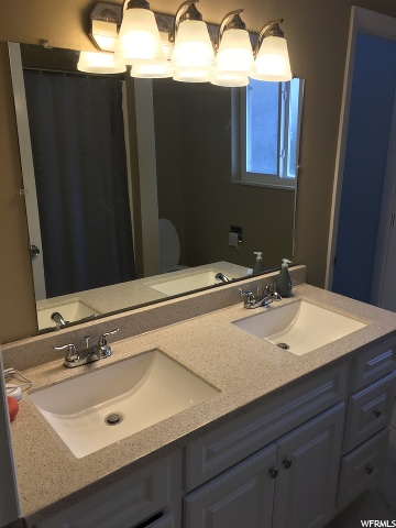135 N 400 E, Hyde Park, UT 84318 — photo 11