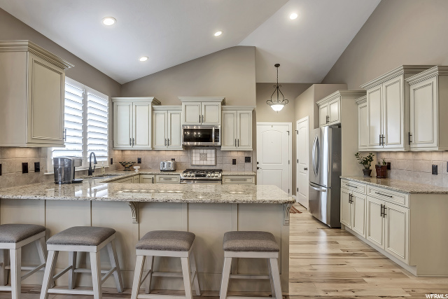111 E Danta Dr, Draper, UT 84020 — photo 8
