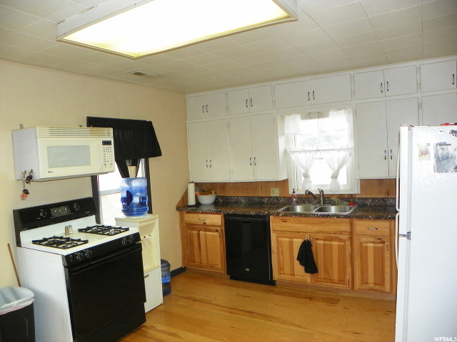 171 N 700 E, Richfield, UT 84701 — photo 10