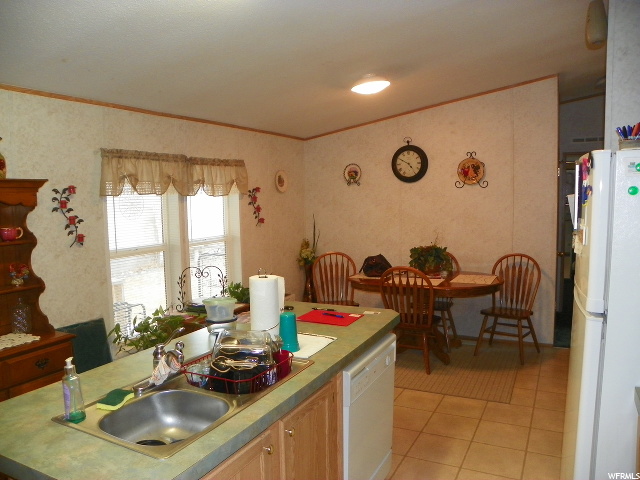 171 N 700 E, Richfield, UT 84701 — photo 4