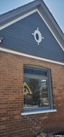 343 Parry W, Ogden, UT 84404 — photo 2
