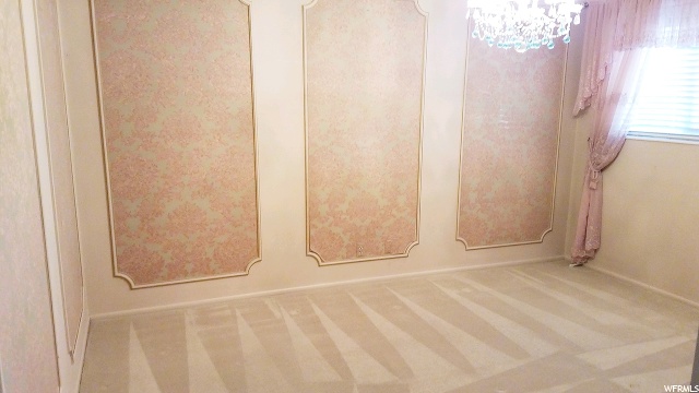 2367 Chateau Dr, Roy, UT 84067 — photo 7