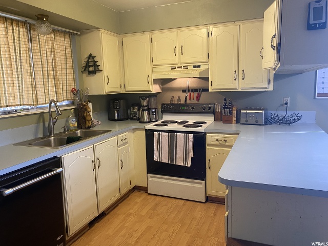 1376 E 1025 N, Layton, UT 84040 — photo 3