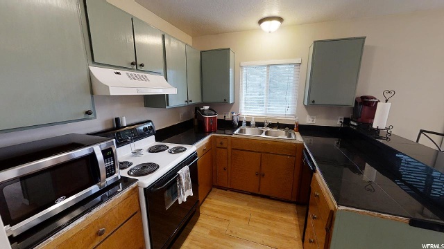1959 S 200 E, Clearfield, UT 84015 — photo 11