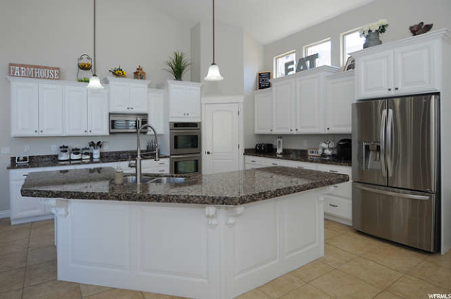 511 E Johns Way, Sandy, UT 84070 — photo 8