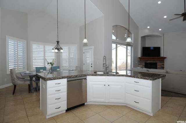 511 E Johns Way, Sandy, UT 84070 — photo 11