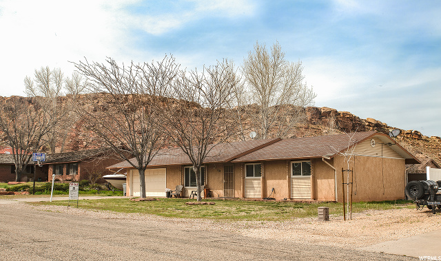 1135 E Redwood Tree St, Bloomington, UT 84790 — photo 3