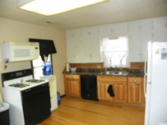 171 N 700 E, Richfield, UT 84701 — photo 9