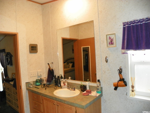 171 N 700 E, Richfield, UT 84701 — photo 8