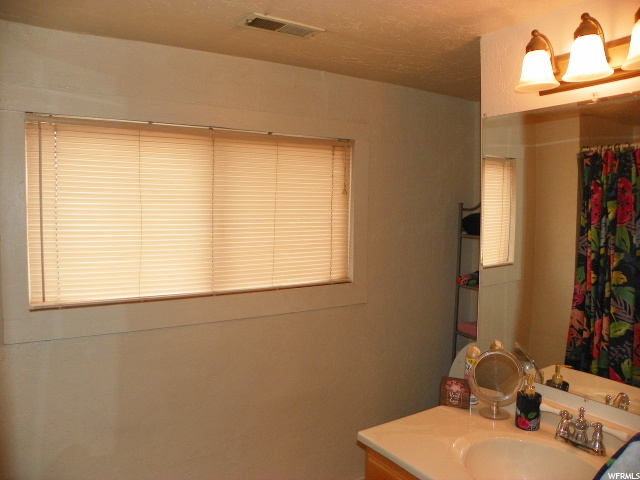 171 N 700 E, Richfield, UT 84701 — photo 11