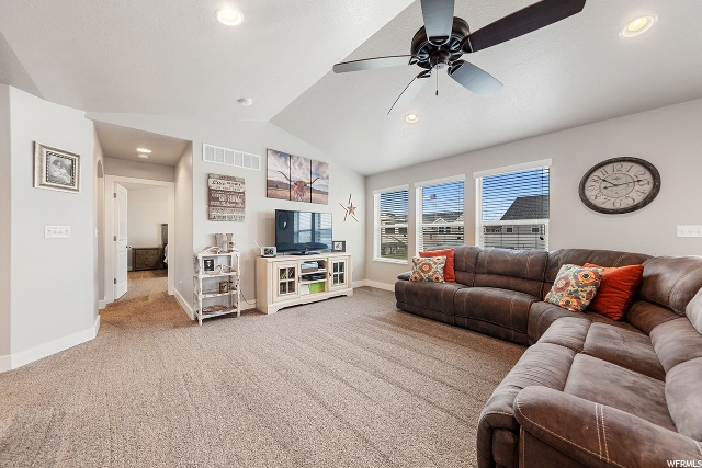 661 E 100 N, Tremonton, UT 84337 — photo 3