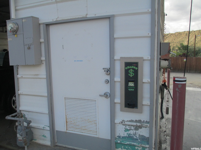 15 Locust St, Helper, UT 84526 — photo 8