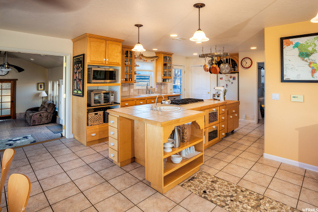 5056 S 9500 E, Vernal, UT 84078 — photo 9