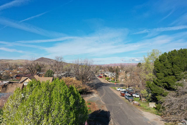 70 E 200 S, Hurricane, UT 84737 — photo 9