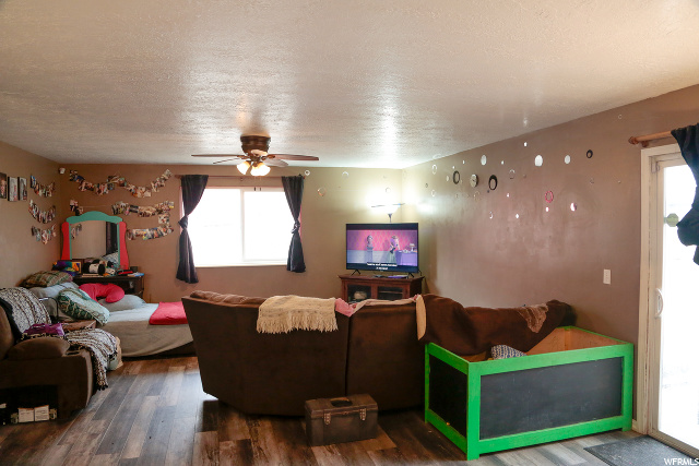 400 W 1185 N, Clearfield, UT 84015 — photo 3