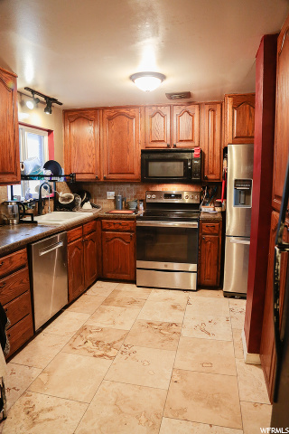 400 W 1185 N, Clearfield, UT 84015 — photo 5