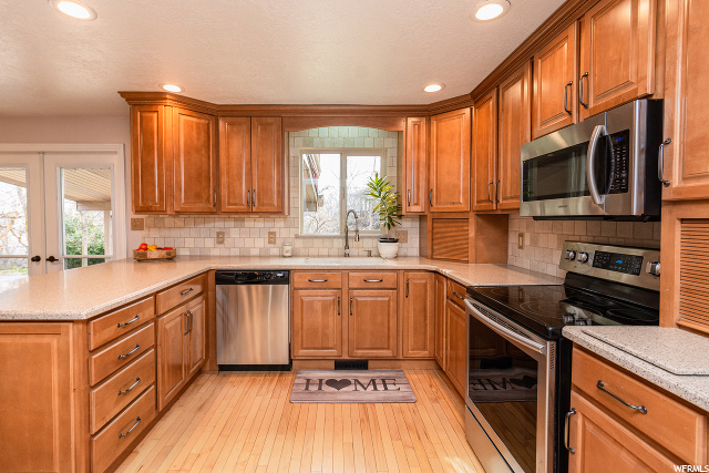 2426 E 2250 N, Layton, UT 84040 — photo 8