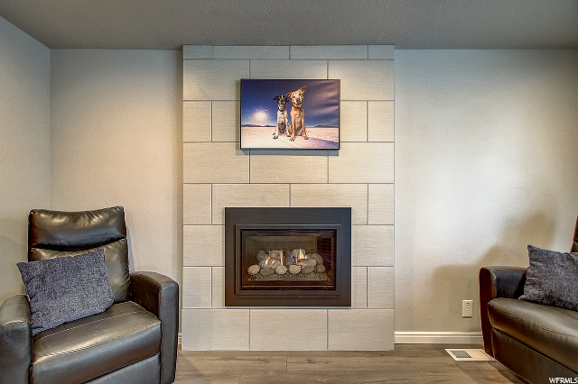 911 E Carnation Dr, Sandy, UT 84094 — photo 10