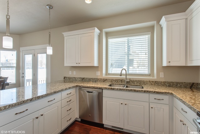 647 S Vance Dr, Layton, UT 84041 — photo 8
