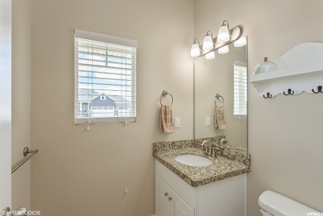 647 S Vance Dr, Layton, UT 84041 — photo 12