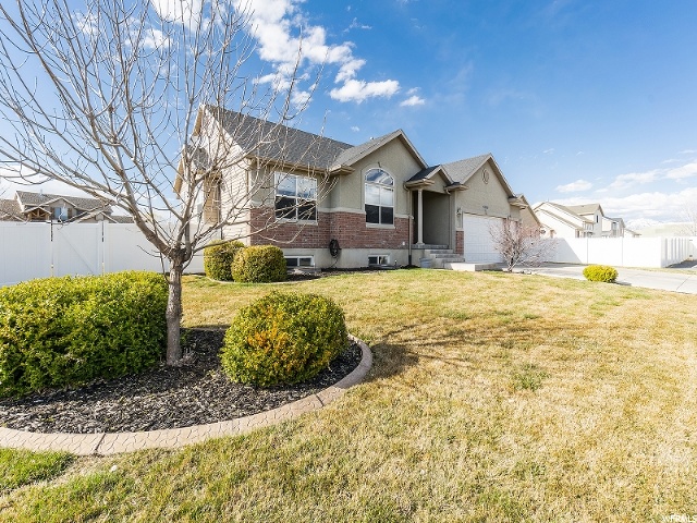 4646 W 5675 S, Hooper, UT 84315 — photo 2