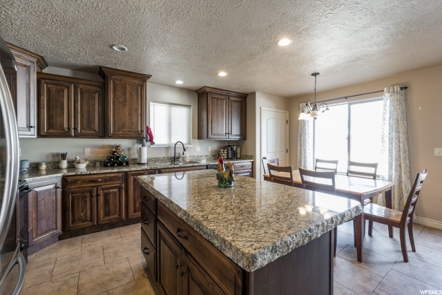 5436 S 3200 W, Roy, UT 84067 — photo 10