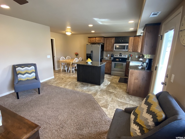 1865 W 5050 S, Roy, UT 84067 — photo 3