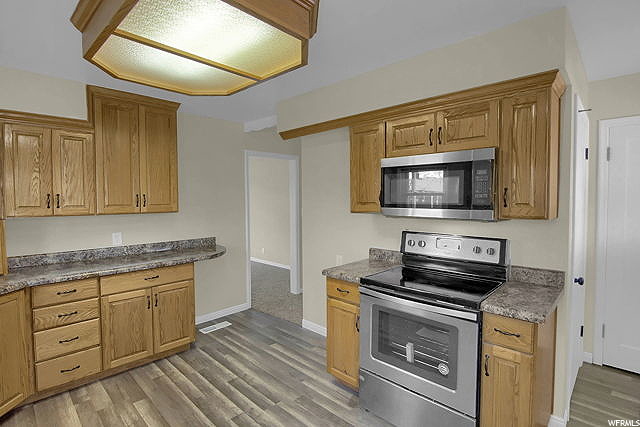 528 S 800 E, Clearfield, UT 84015 — photo 3