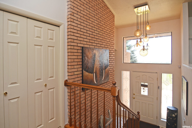 4960 S Partridge Way E, Ogden, UT 84403 — photo 2