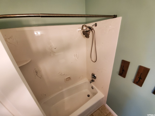1649 N 2400 W, Clinton, UT 84015 — photo 8