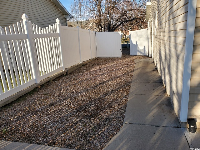 370 S 950 W, Layton, UT 84041 — photo 8