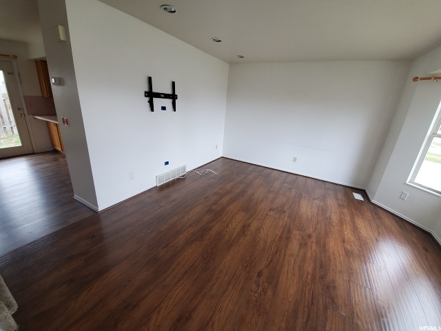 5708 S 4075 W, Roy, UT 84067 — photo 2
