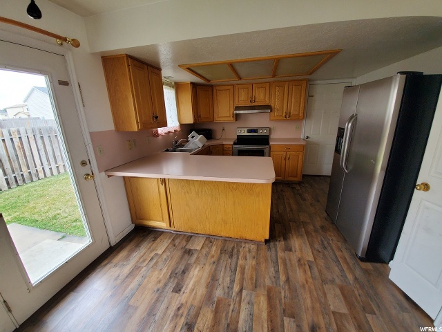 5708 S 4075 W, Roy, UT 84067 — photo 3