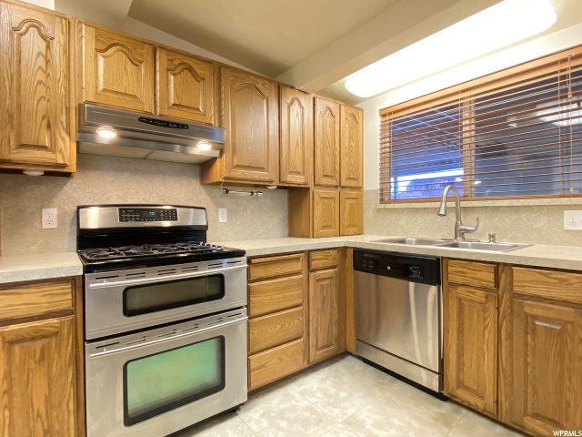4340 S 2325 W, Roy, UT 84067 — photo 9