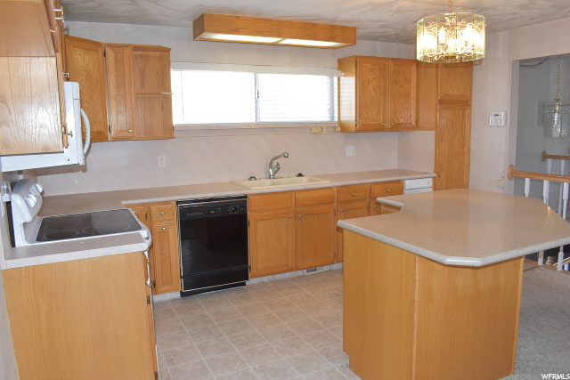 404 E 9150 S, Sandy, UT 84070 — photo 12