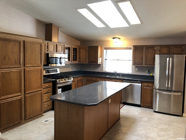 238 N Lodge Rd, Central, UT 84722 — photo 7