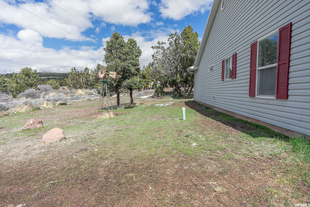 128 E Forest Dr, Central, UT 84722 — photo 6