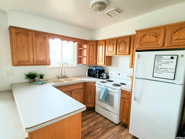 5015 S 2675 W, Roy, UT 84067 — photo 6