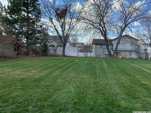 1055 N 2925 W, Layton, UT 84041 — photo 4