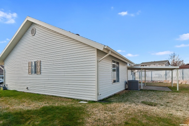 5510 S 2150 W, Roy, UT 84067 — photo 7