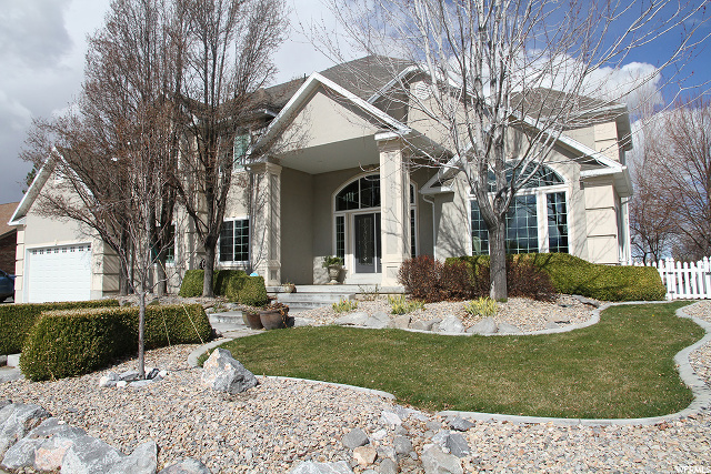 69 W Lakeview, Stansbury Park, UT 84074 — photo 2
