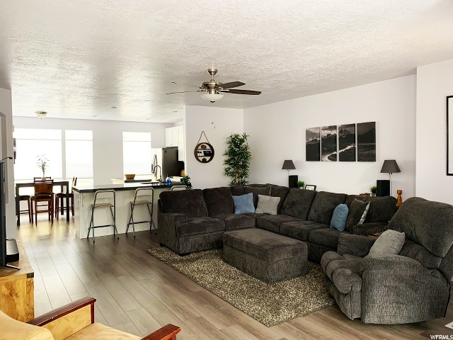 679 E Falconer Ct, Draper, UT 84020 — photo 11