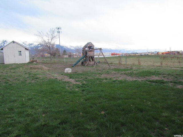 2165 N 1050 W, Layton, UT 84041 — photo 4