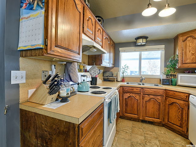 4622 S 3850 W, Roy, UT 84067 — photo 3
