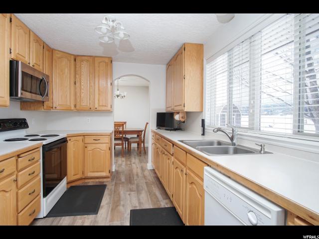 693 N 7800 E, Huntsville, UT 84317 — photo 12